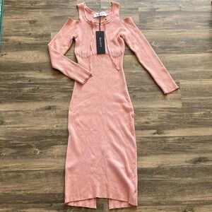 NWT Elliatt Marisol Knit Dress. Peach. Size M